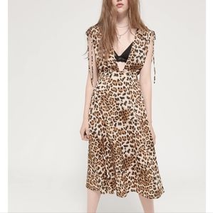 Urban Outfitters Dress 🐆